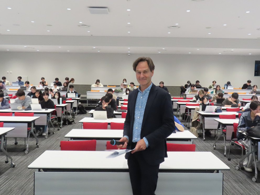 [Translate to Englisch:] Japan Ritsumeikan Vortrag Prof. Barmeyer