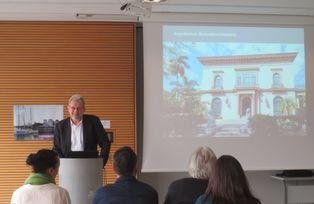 Herr Prof. Dr. Burkhard Freitag berichtet von seinem Forschungssemester.