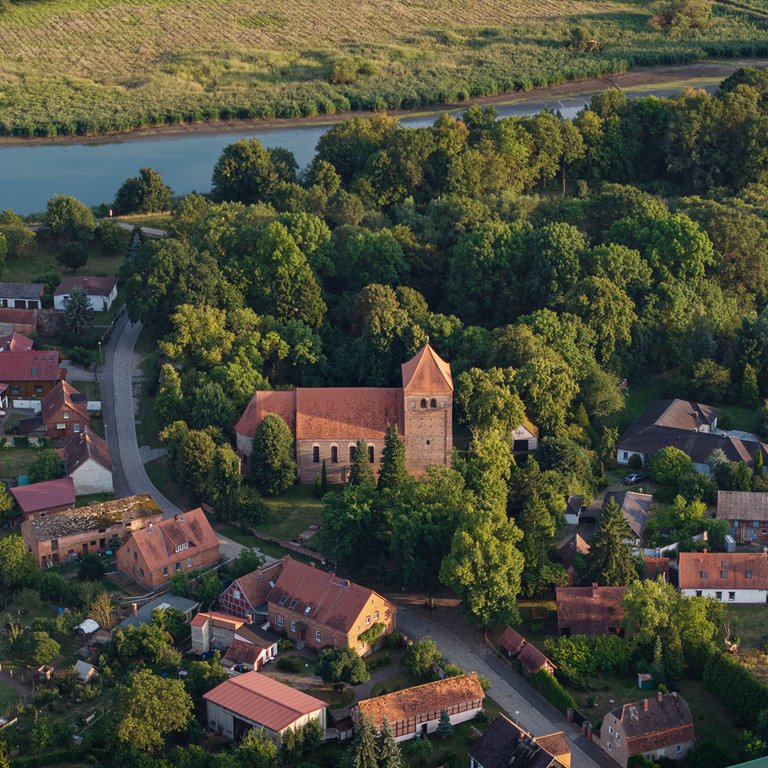 Blick auf Berge bei Werben, Copyright by Axel Braun, 2026
