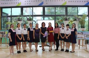 Zu Besuch an der Hangzhou New Century Foreign Language School in China, September 2016