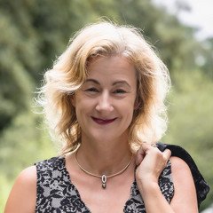 Prof. Dr. Dr. h.c. Ursula Reutner
