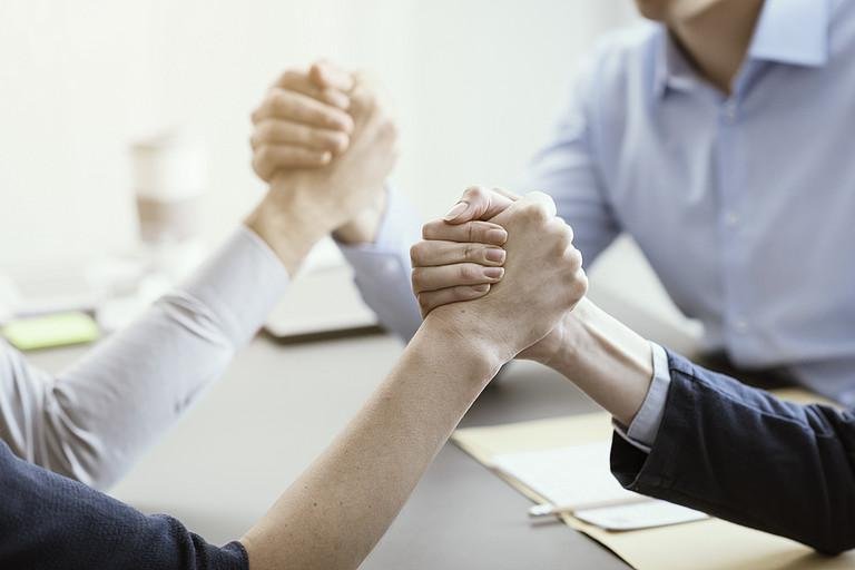 ERC-Forschungsgruppe ProduSemy Mit Algorithmen der Evolution von Wortfamilien auf der Spur