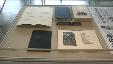 B&uuml;cherausstellung