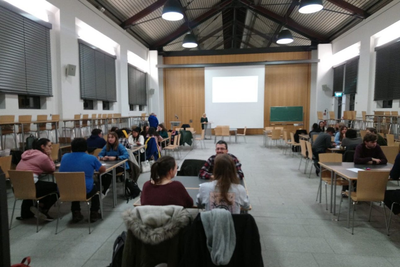Successful intercultural speed dating