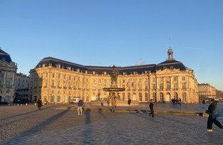 [Translate to Englisch:] Bourse