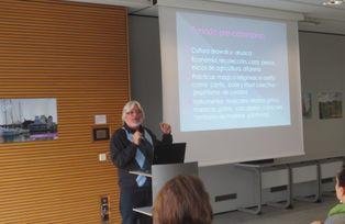 Prof. Dr. Mario Masvidal Saavedra h&auml;lt seinen Vortrag "La m&uacute;sica cubana"