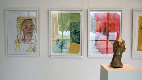 Ausstellung Kopf Gesicht Haupt