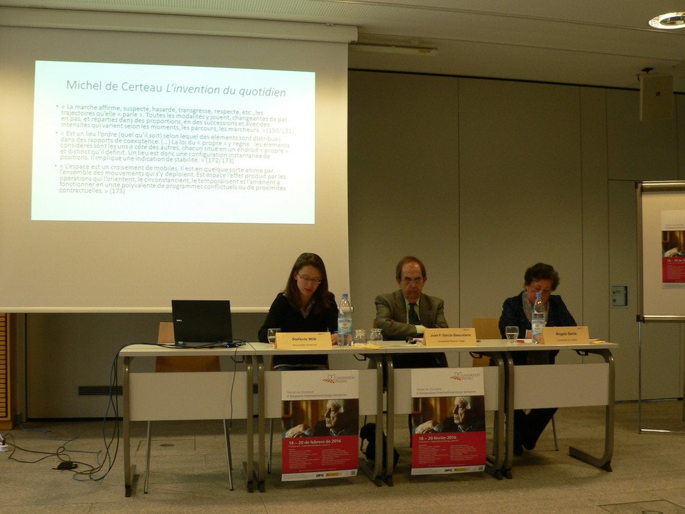 Stefanie Wilk, Juan F. Garc&iacute;a Bascu&ntilde;ana, &Aacute;ngels Santa