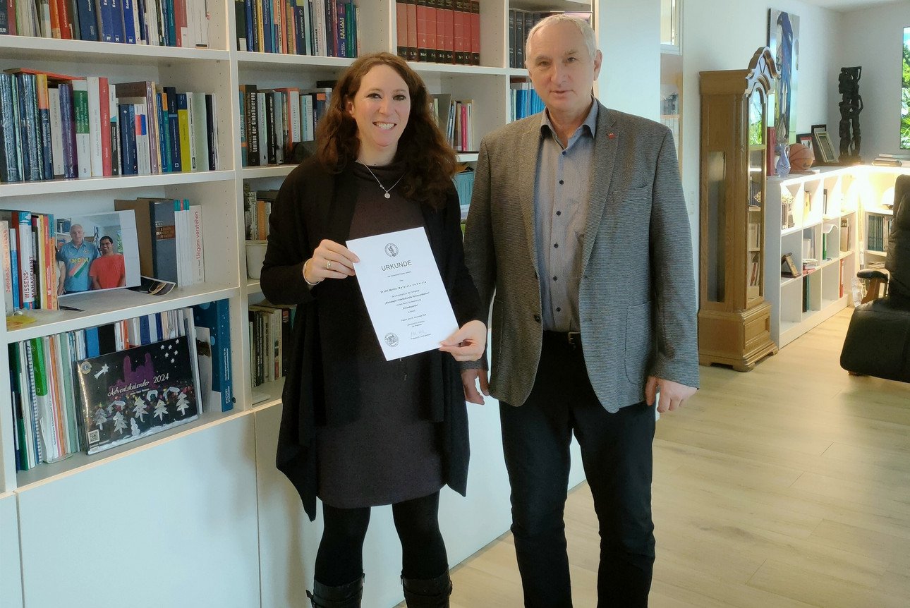 [Translate to Englisch:] Dr. Martina Maletzky de Garcia, Prof. Dr. Ulrich Bartosch