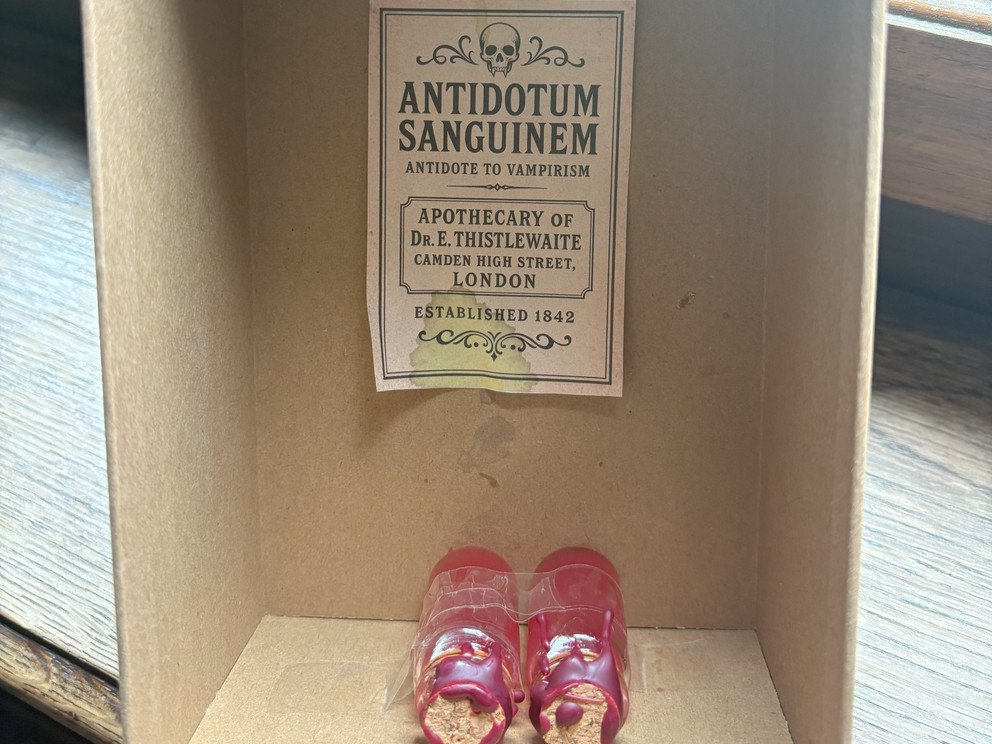 Misterious in a carton box