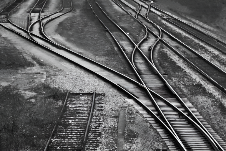 International DFG-Conference on ethics and literature Ser y deber ser