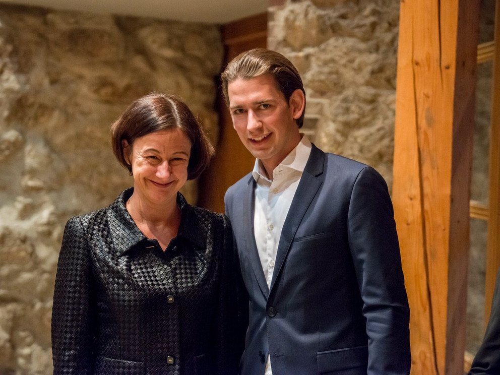 Der Au&szlig;enminister der Republik &Ouml;sterreich Sebastian Kurz zu Gast auf der Neuburg, Oktober 2014