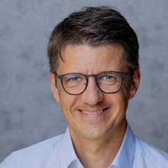 Prof. Bernhard Bleyer