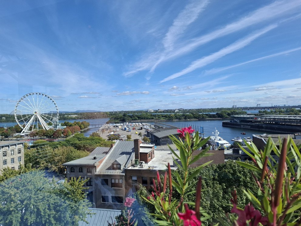 Blick &uuml;ber Montr&eacute;aler Hafen mit Riesenrad
