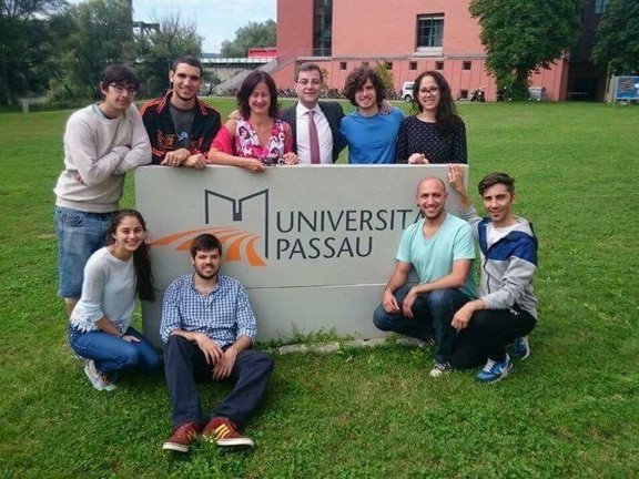 Argentinische Studierende mit Ursula Reutner und Claudio Blanchart