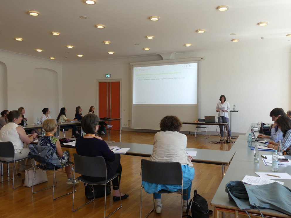 DIE KONFERENZ