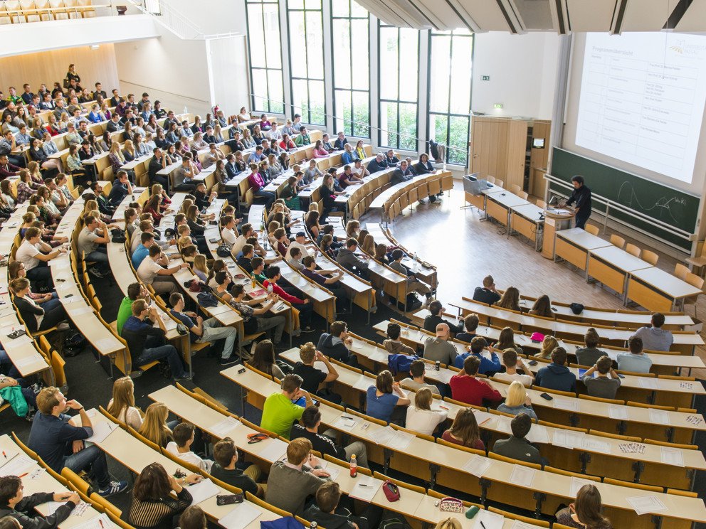 Uni Passau_H&ouml;rsaal