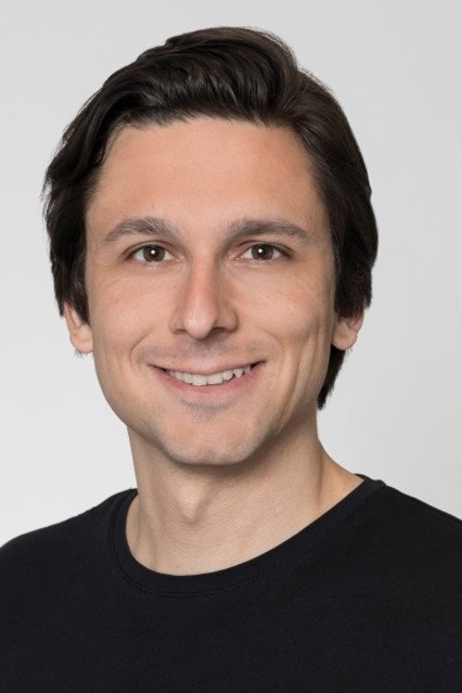 Dr. Lukas Naegeli
