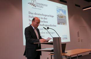 Prof. Dr. Soethe referiert &uuml;ber 'Das deutschsprachige Substrat in der brasilianischen Gesellschaftsgeschichte'