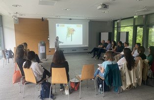 Participants of the workshop on ethnography led by Mary Yoko Brannen