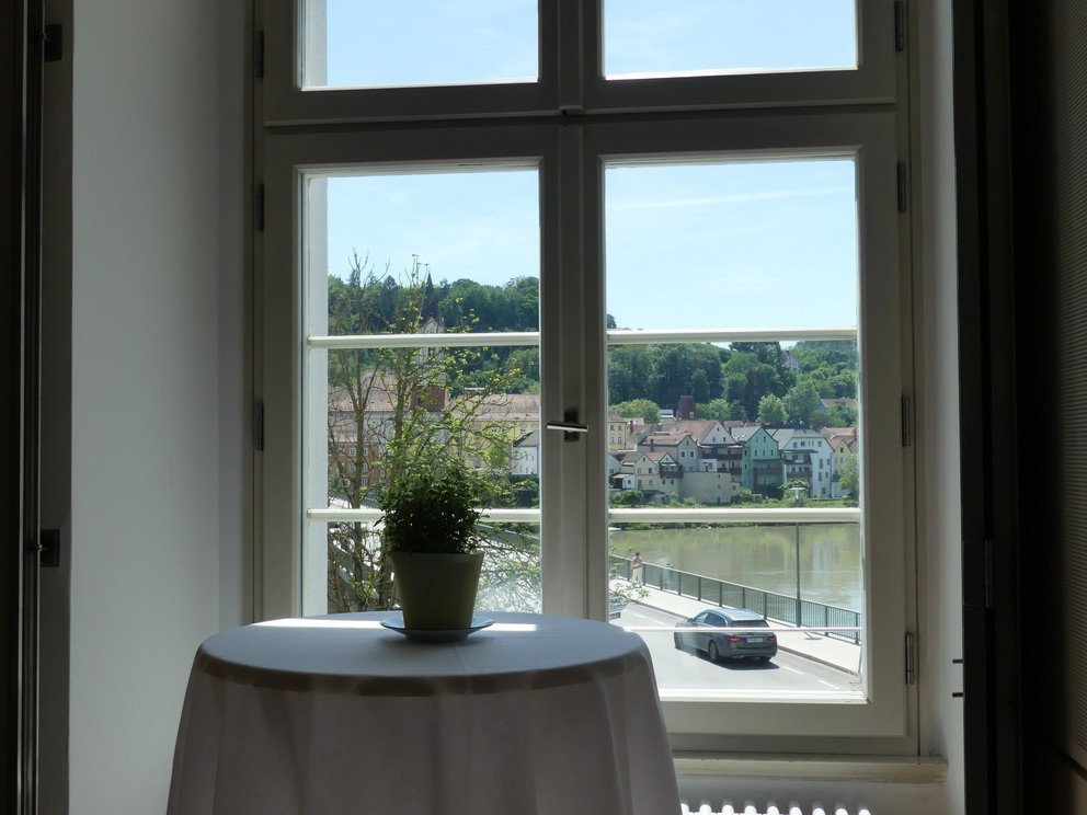 DIE KONFERENZ