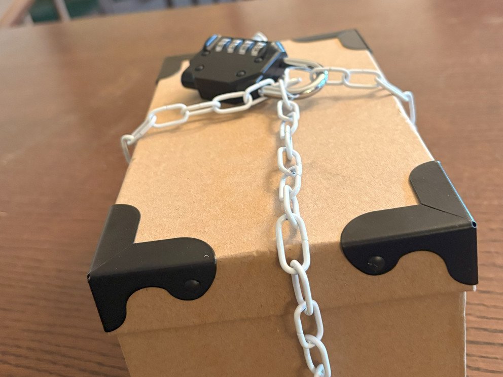 A box with a padlock