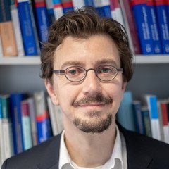 Prof. Dr. Daniel G&ouml;ler