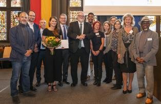 Rednerinnen, Redner und Ehrengäste