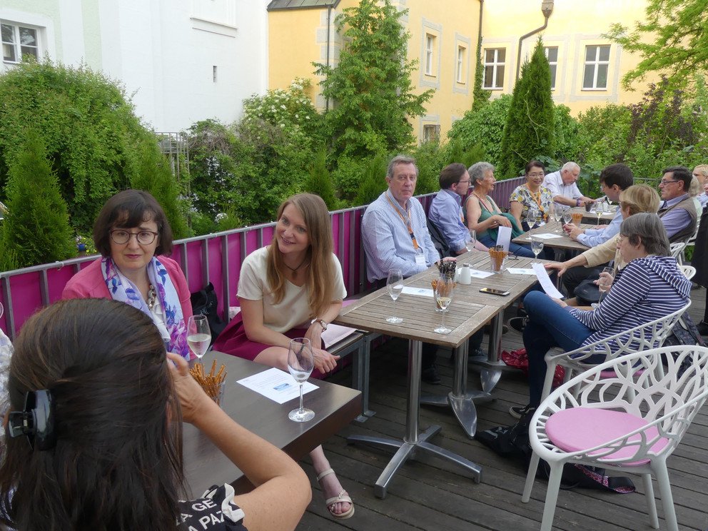 DIE KONFERENZ