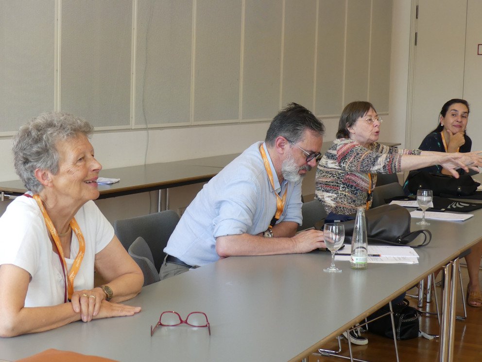 DIE KONFERENZ