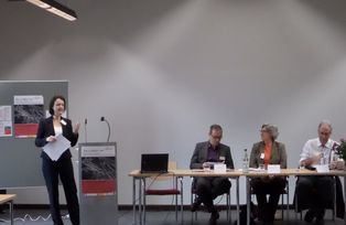 Begrüßung durch Frau Prof. Dr. Hartwig