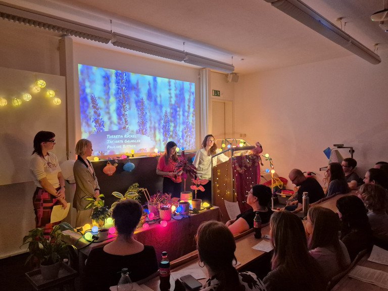 Readings&rsquo; Participants