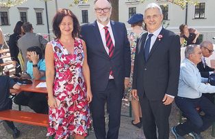 Der Bürgermeister der Partnerstadt Cagnes-sur-Mer Louis Nègre zu Besuch an der Universität Passau, April 2018