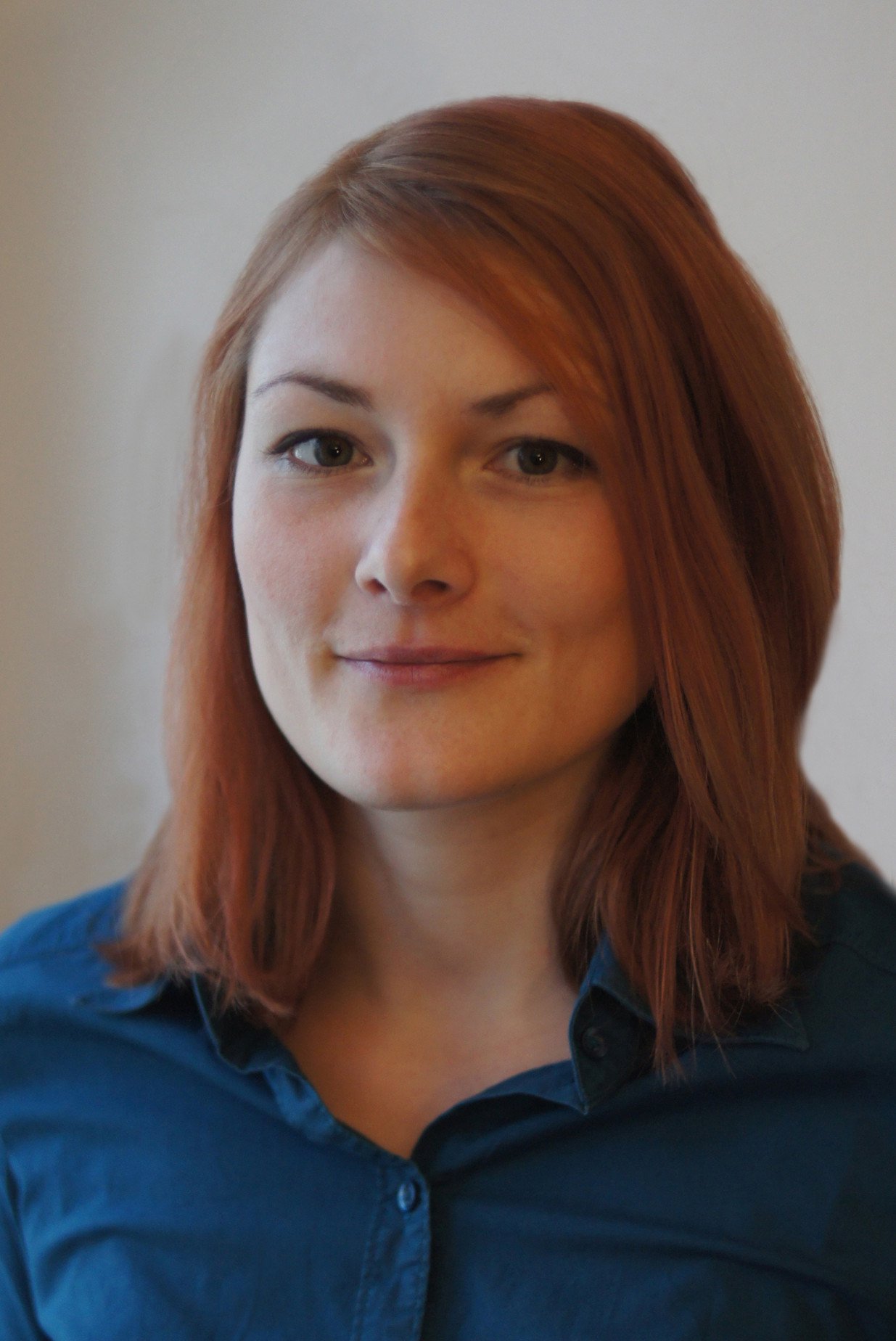 Dr. Alina Bock