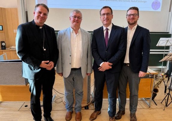 Prof. Dr. Mendl, Bischof Oster, Prof. Dr. Schumann, Prof. Dr. Wei&szlig;er